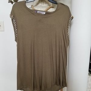 Sleeveless Tunic Top